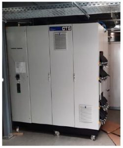 インバータクーラントの写真。